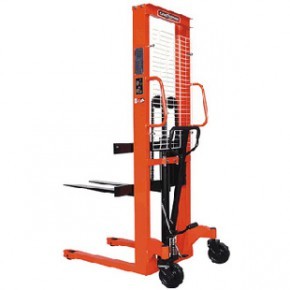 泰興市裝卸運輸機械修造廠